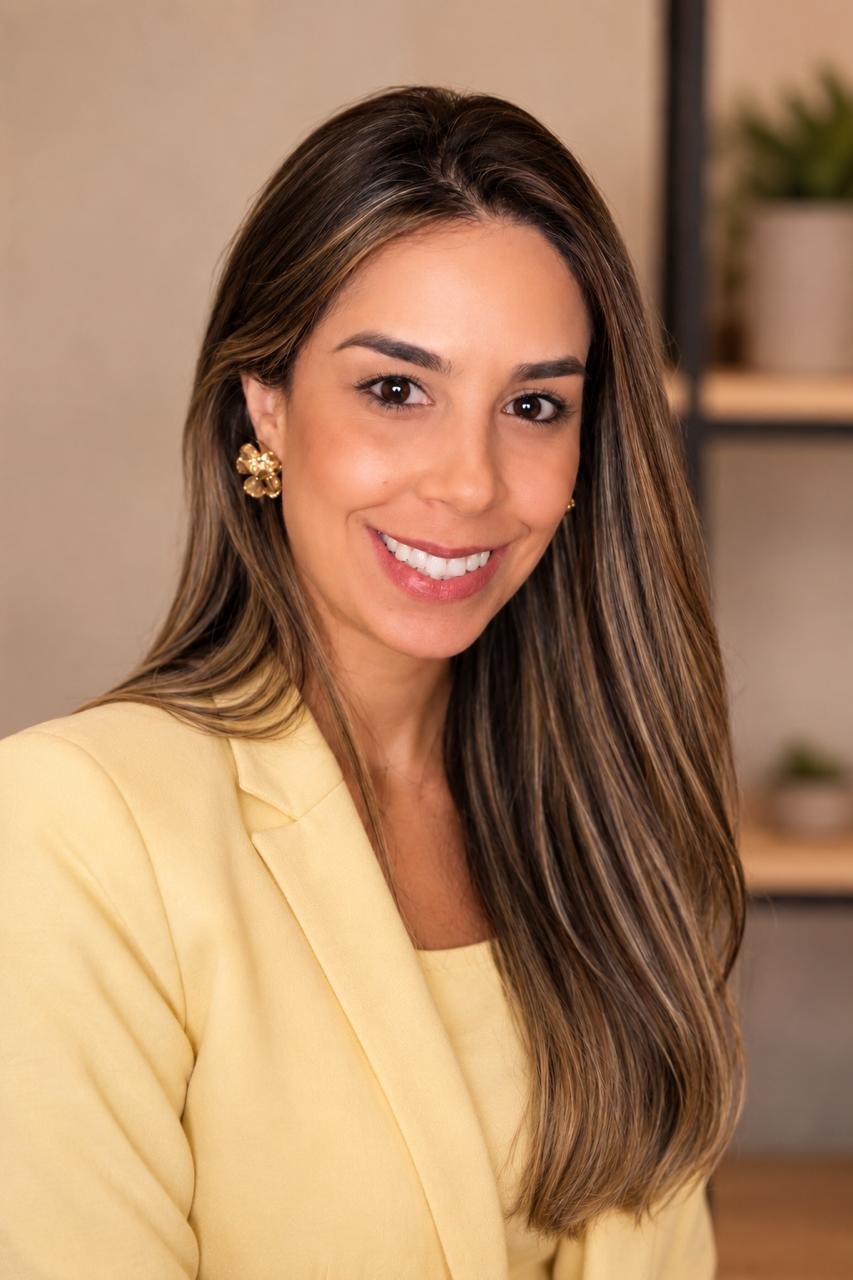 Carina Couto - Psicóloga especialista em mentoria e psicoterapia para mulheres empreendedoras